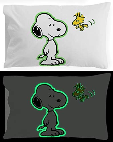 Jay Franco Fıstık Snoopy Glow Karanlık 2 Paket Geri Dönüşümlü Yastık Kılıfı Özellikleri Woodstock Çift Taraflı Çocuklar Süper